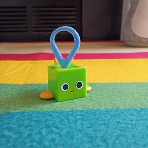 McDonald's x Pet Simulator Fish Keychain 1/2